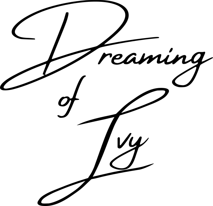 Dreaming Of Ivy logo