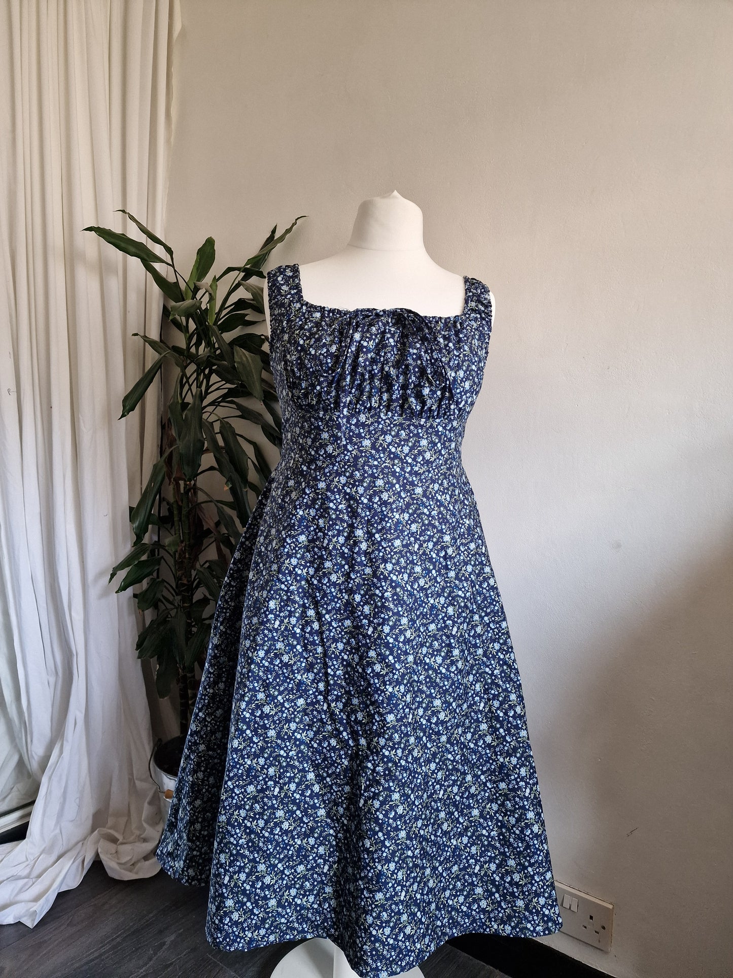 Milkmaid Dress (Customisable)