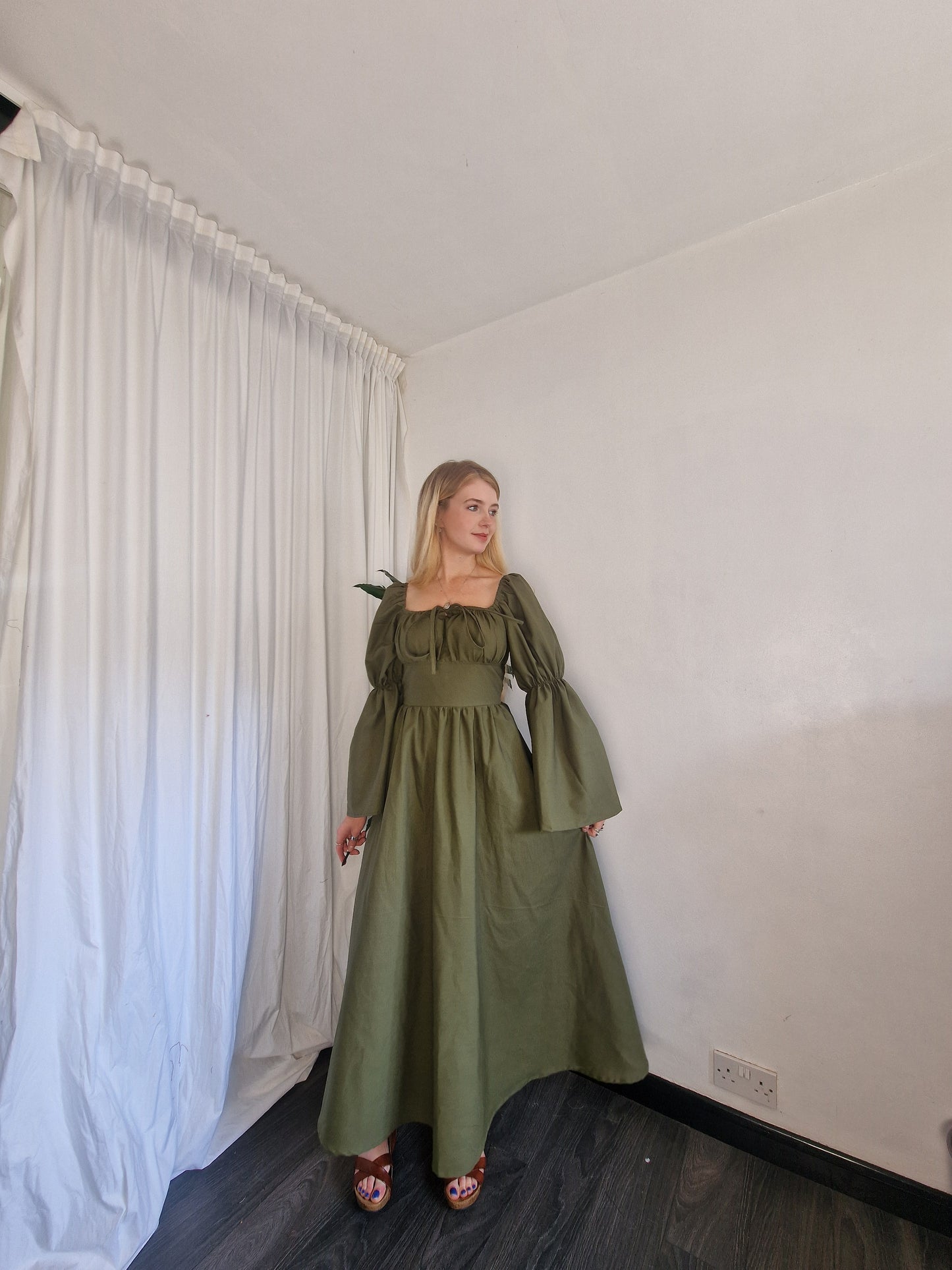 Milkmaid Dress (Customisable)