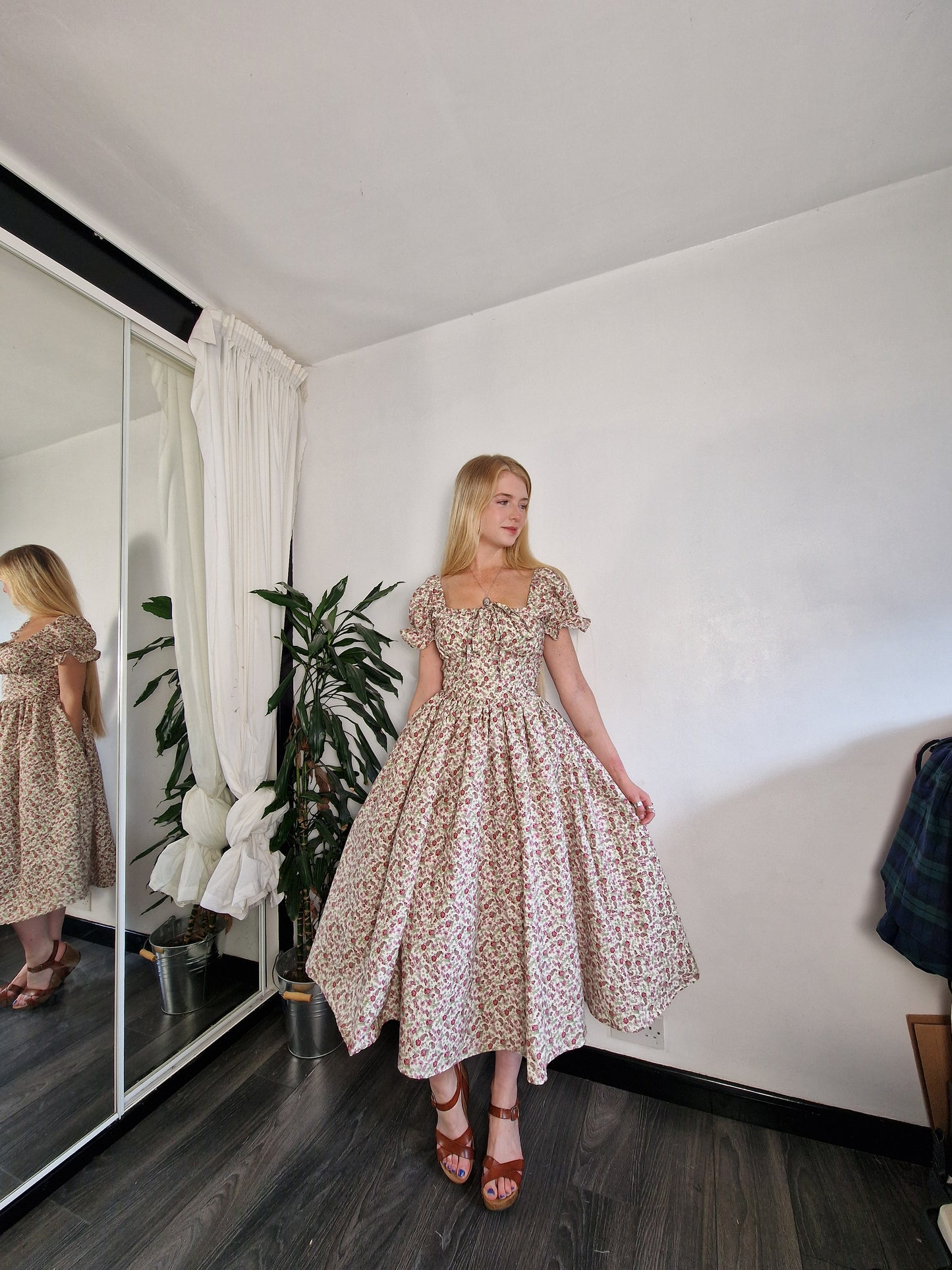 Milkmaid Dress (Customisable)