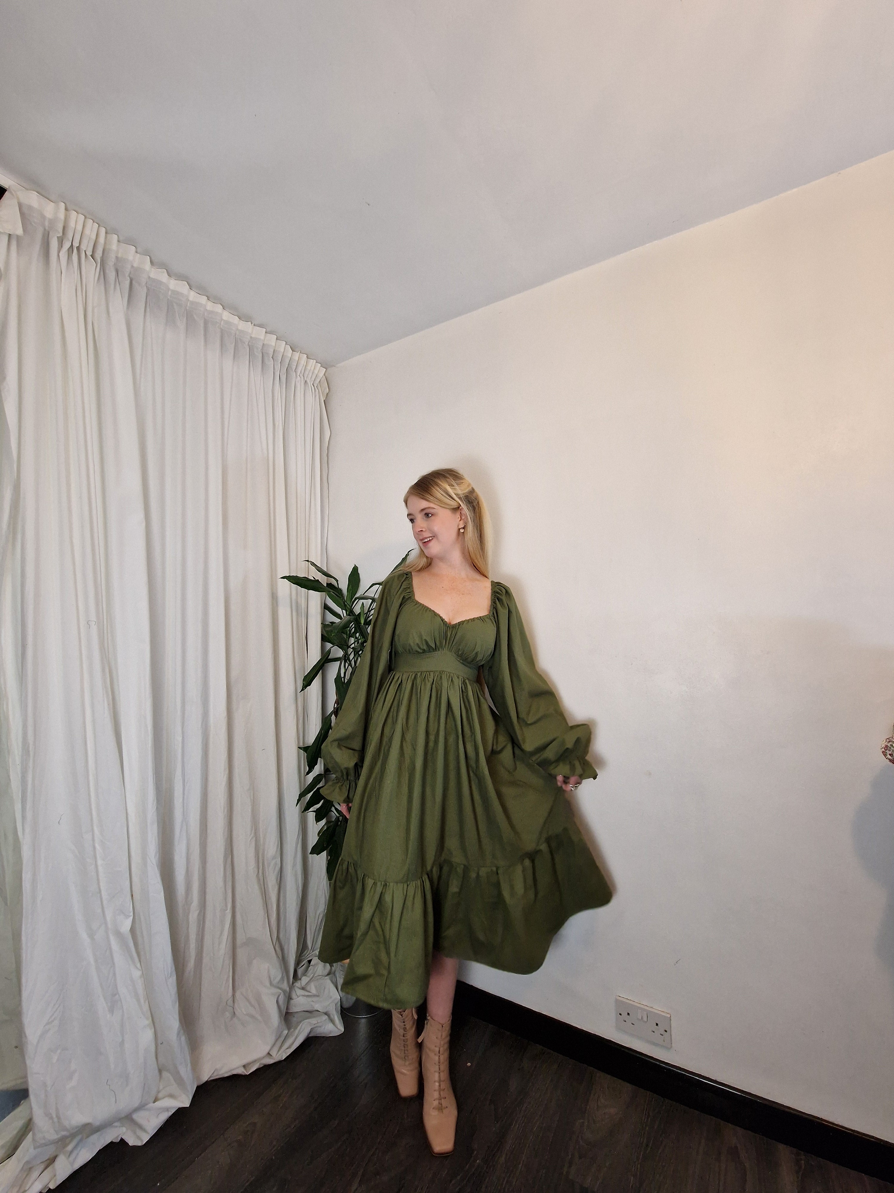 Moss Sweetheart Dress (baby-doll cut)