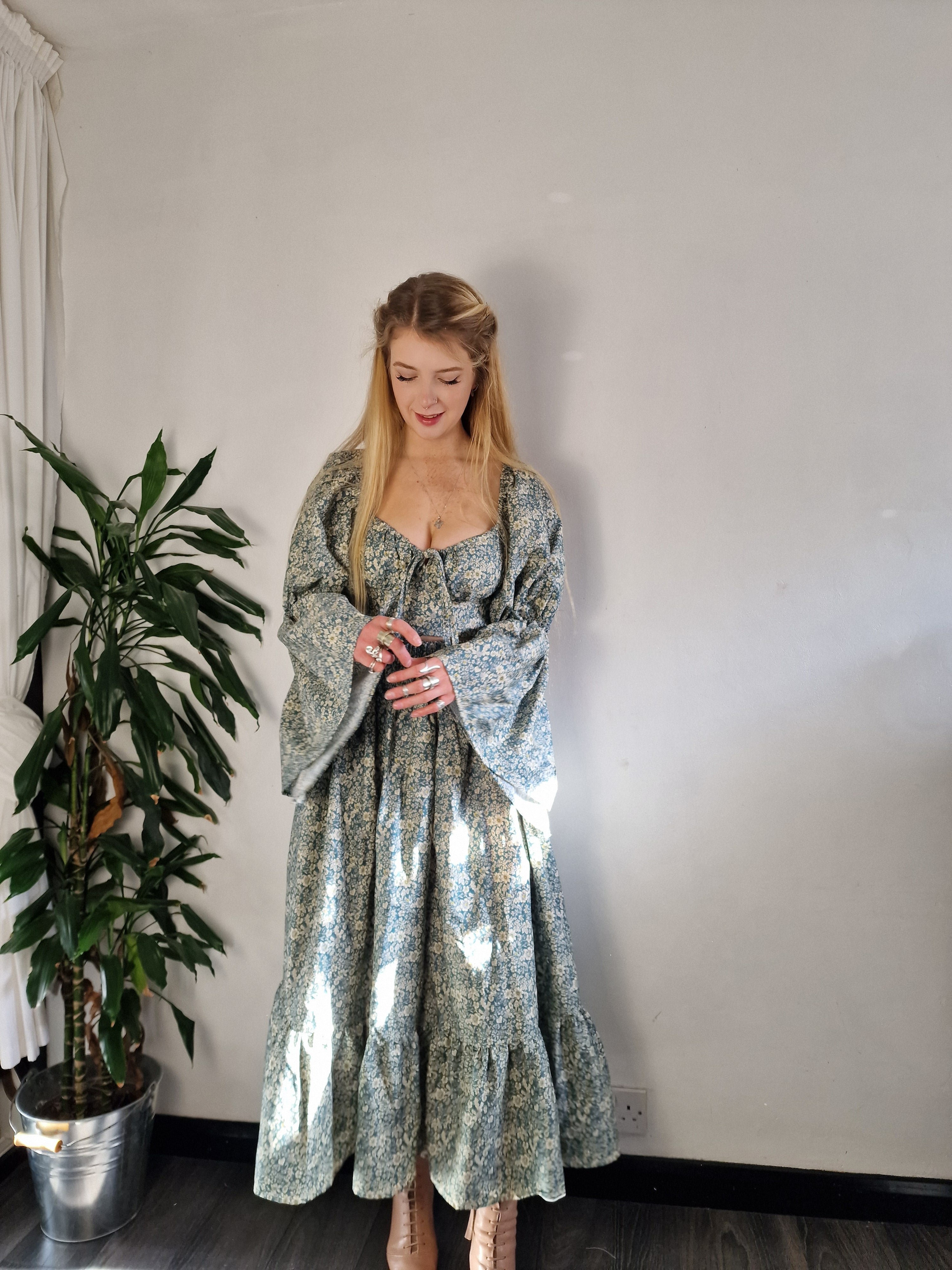 Darling Blouse (Pattern Updated 20/05)