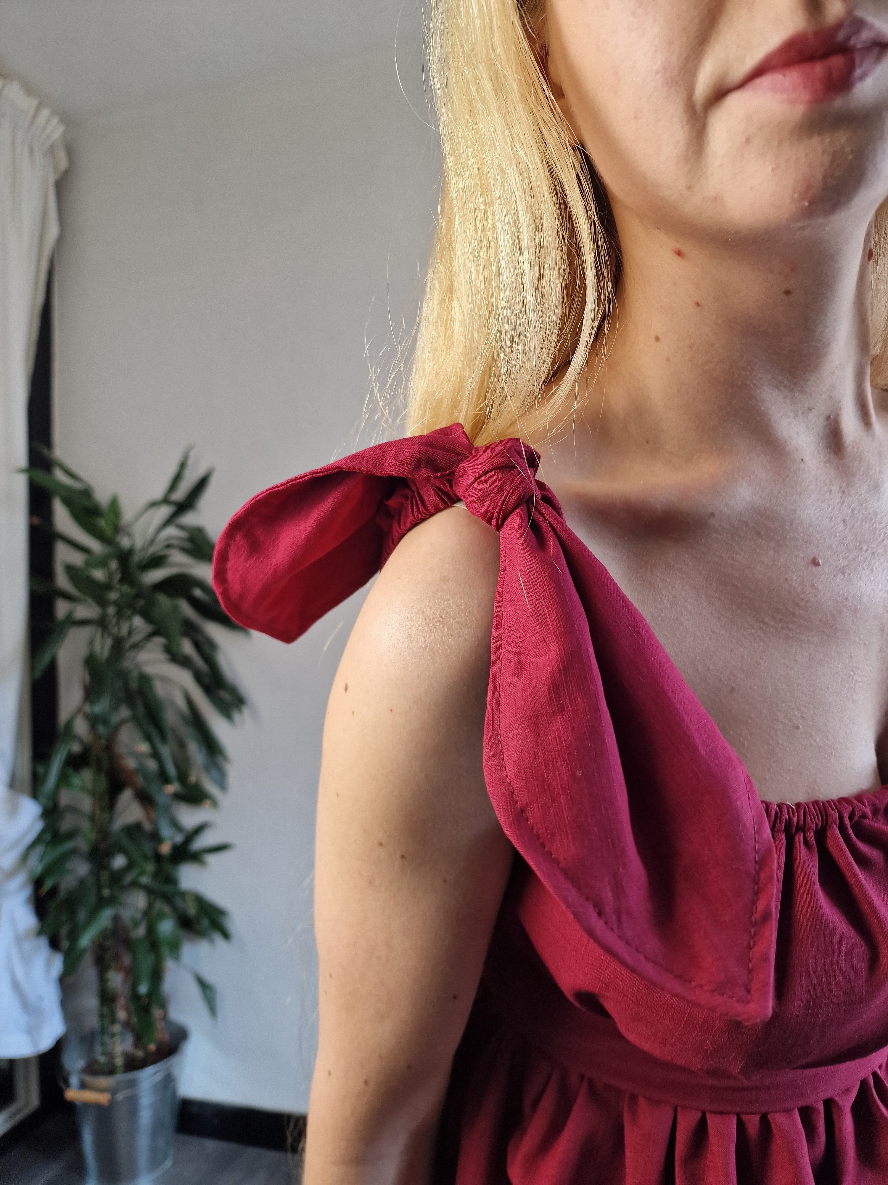 Detachable Shoulder Bows (Read Description)