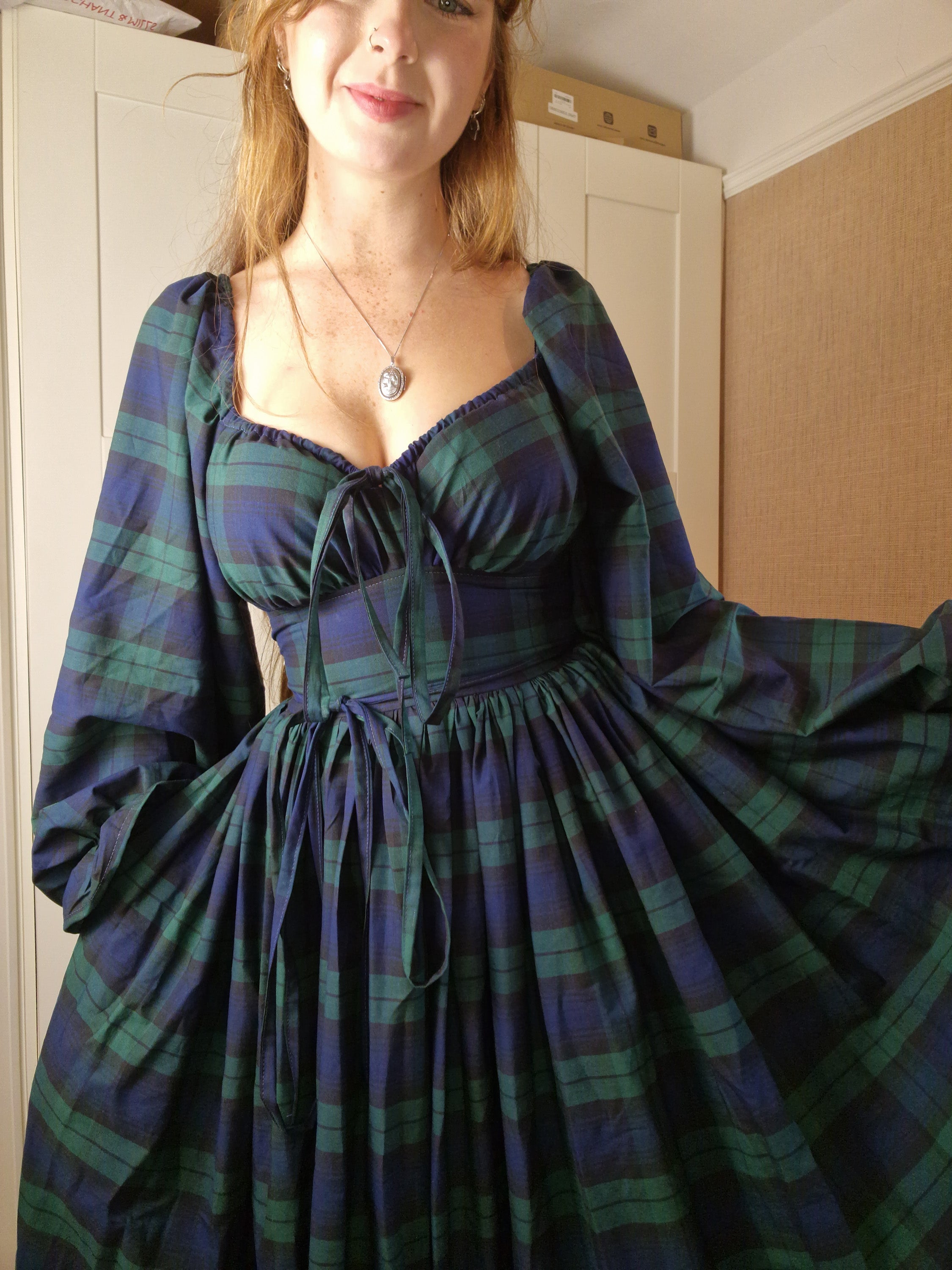 Sweetheart Dress 💖 (Create Your Own)