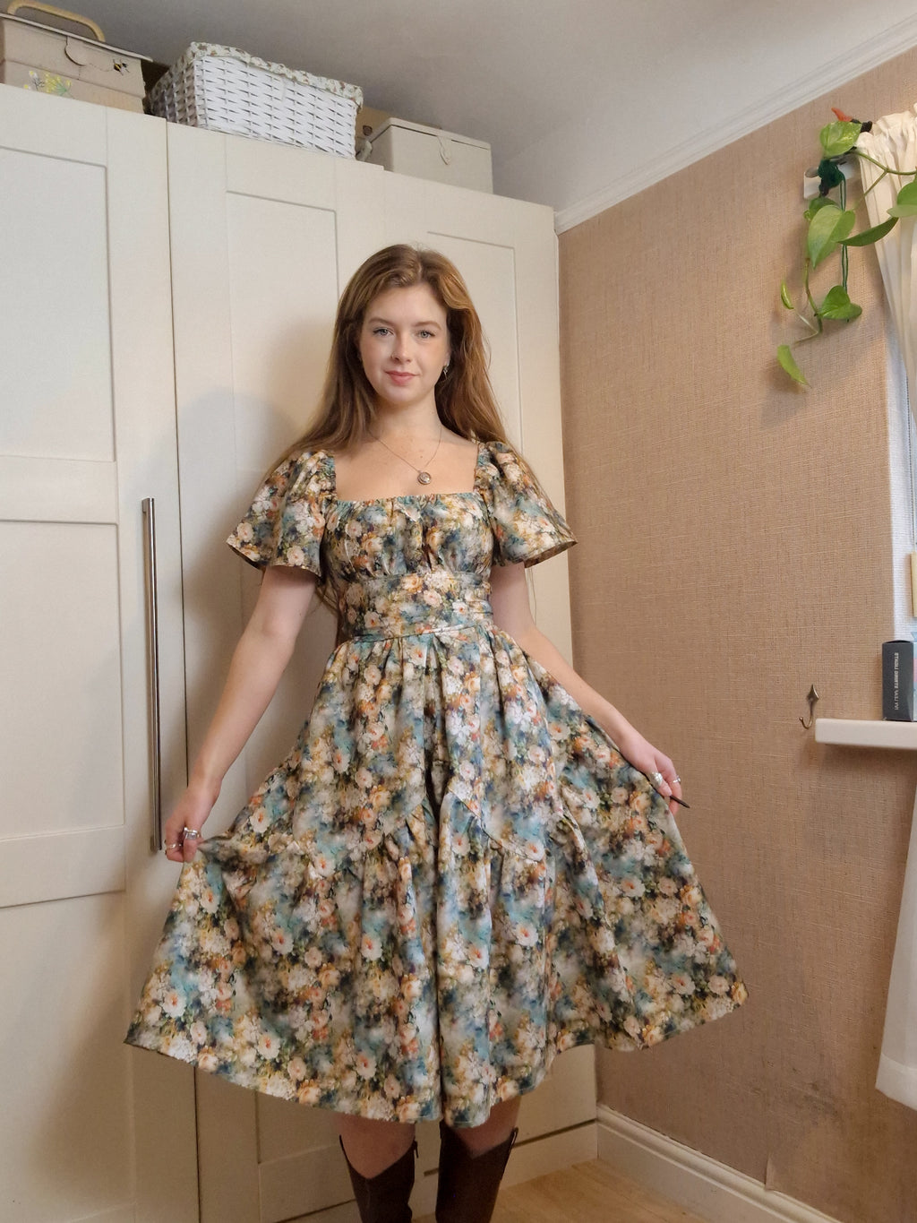 Milkmaid Dress (Create Your Own)