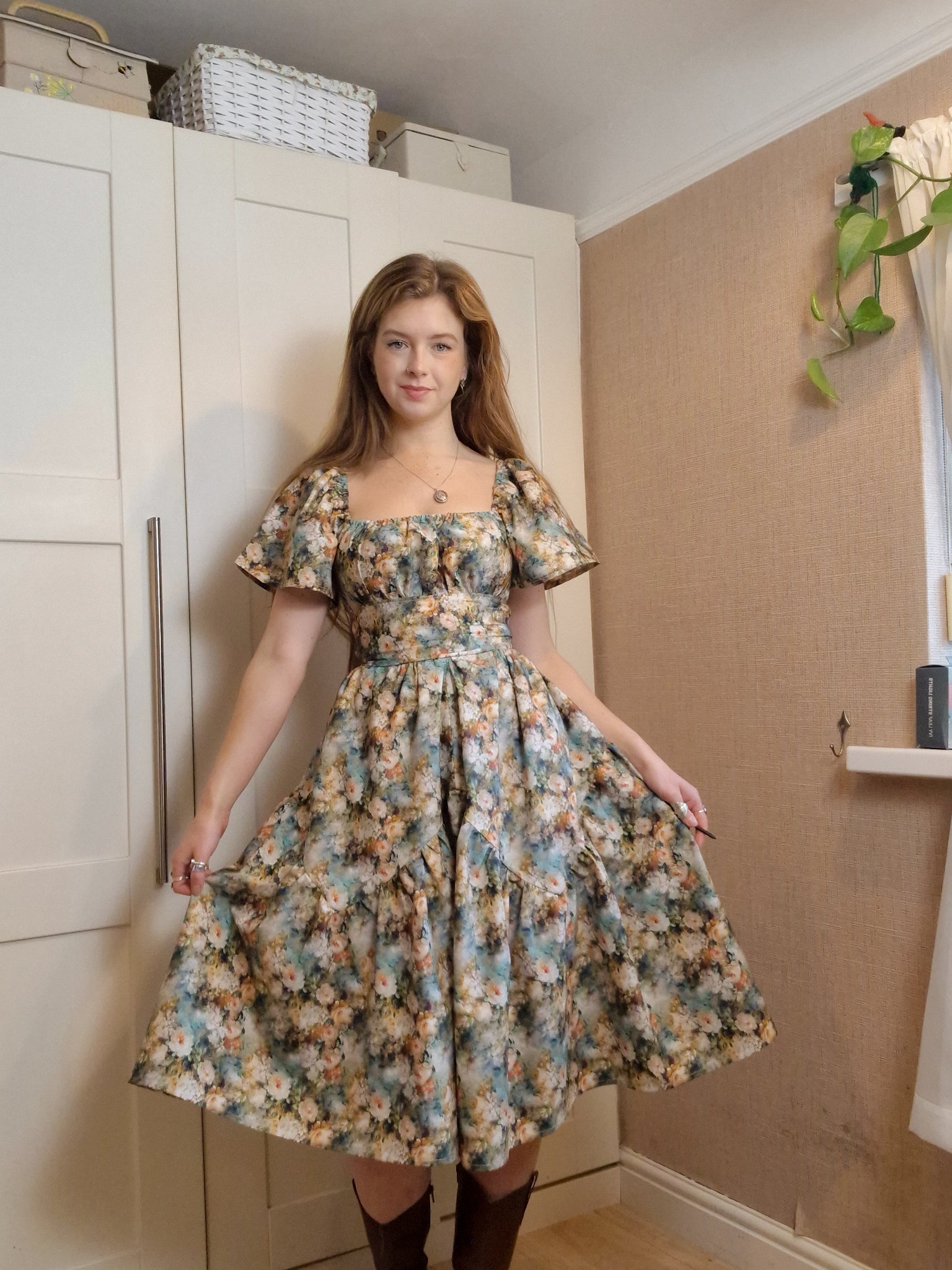 Milkmaid Dress (Create Your Own)