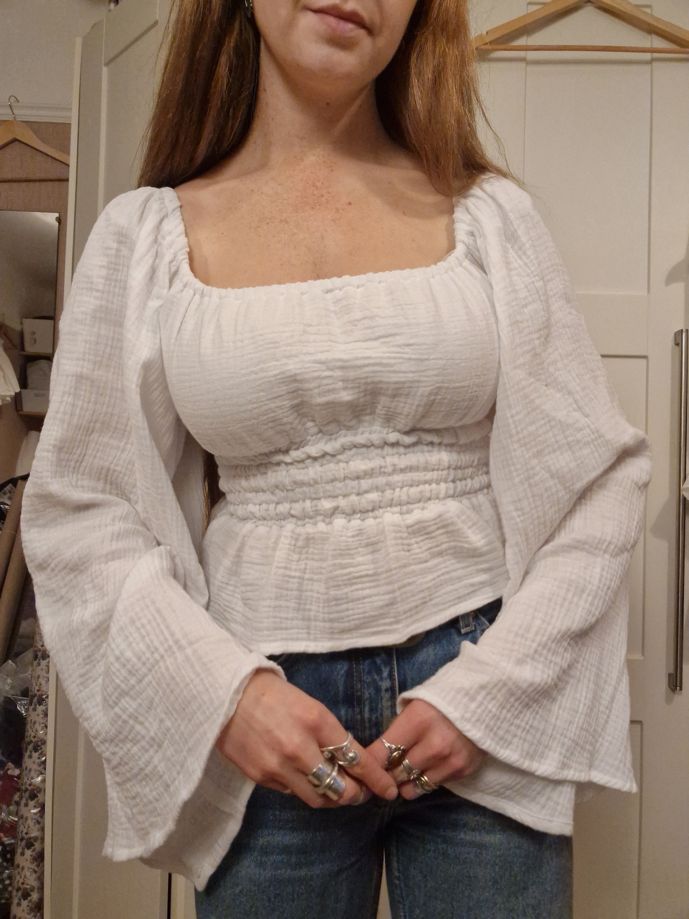 White whimsal top (UK 6-10)