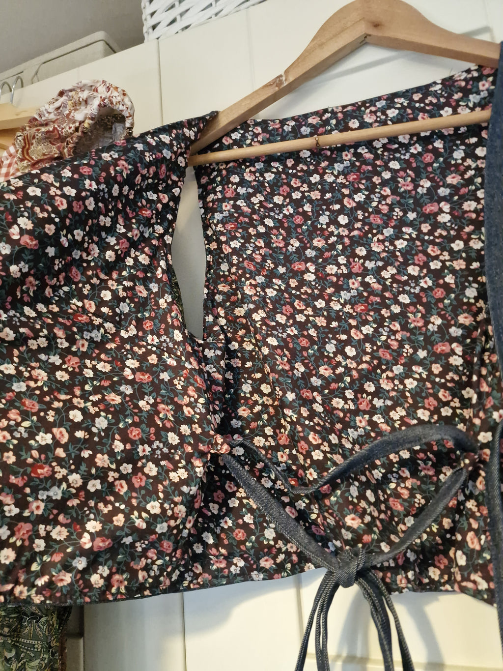 Reversible vest