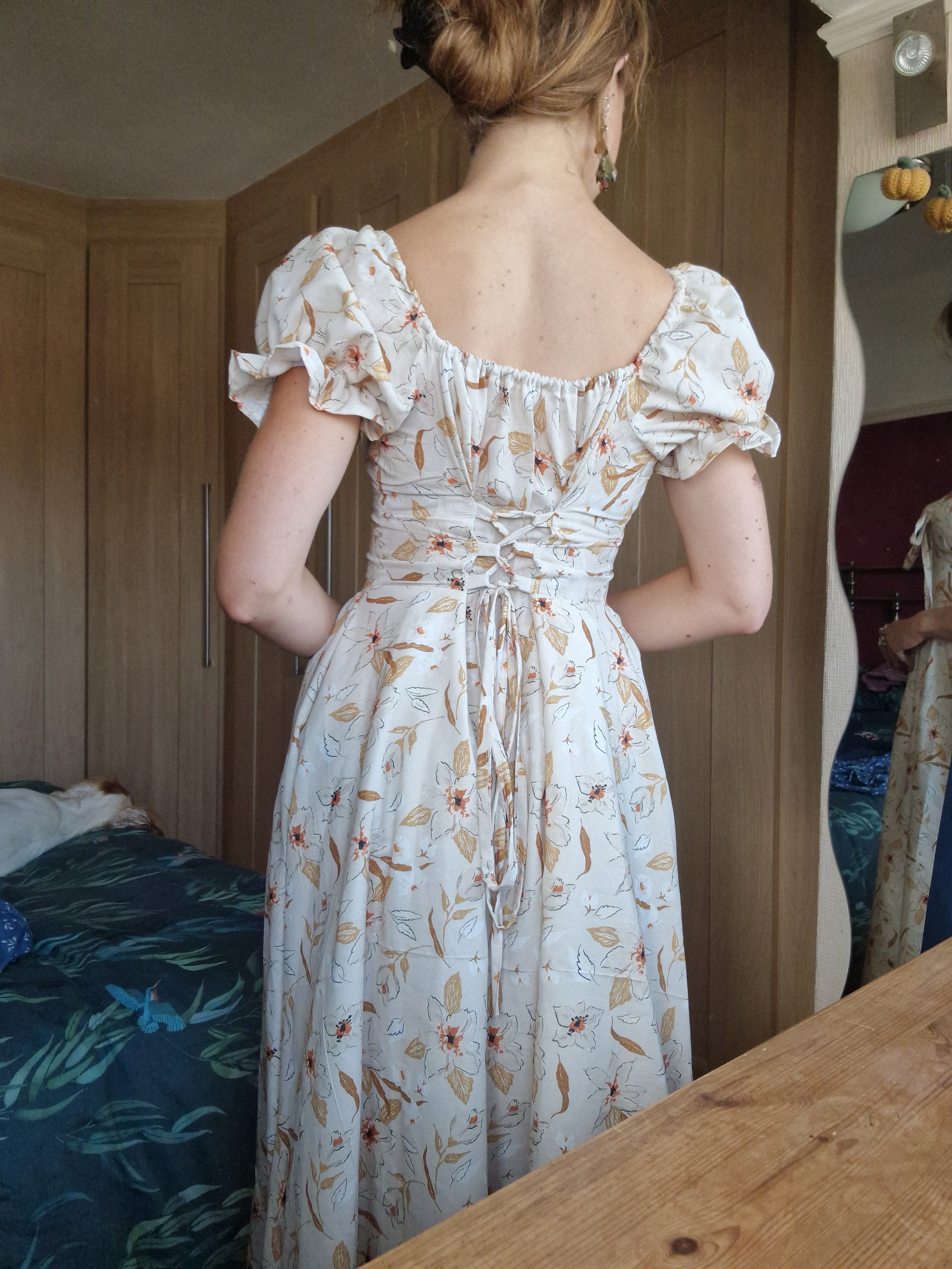 Sweetheart dress (v waist, laceup back, puff sleeves, functional bust bow)