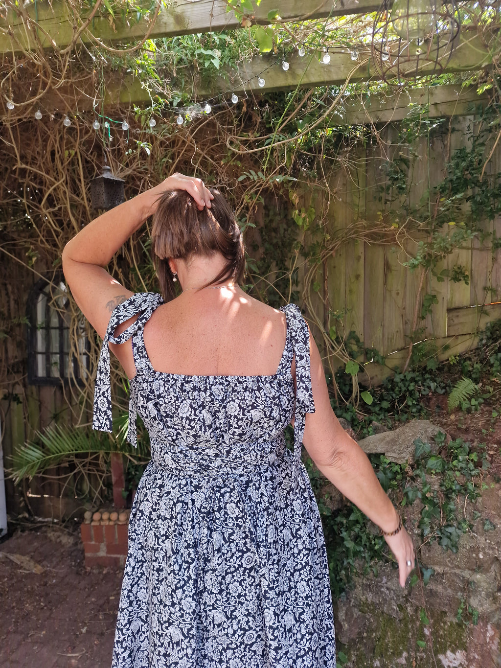 Black and white clover Dress (UK 18)