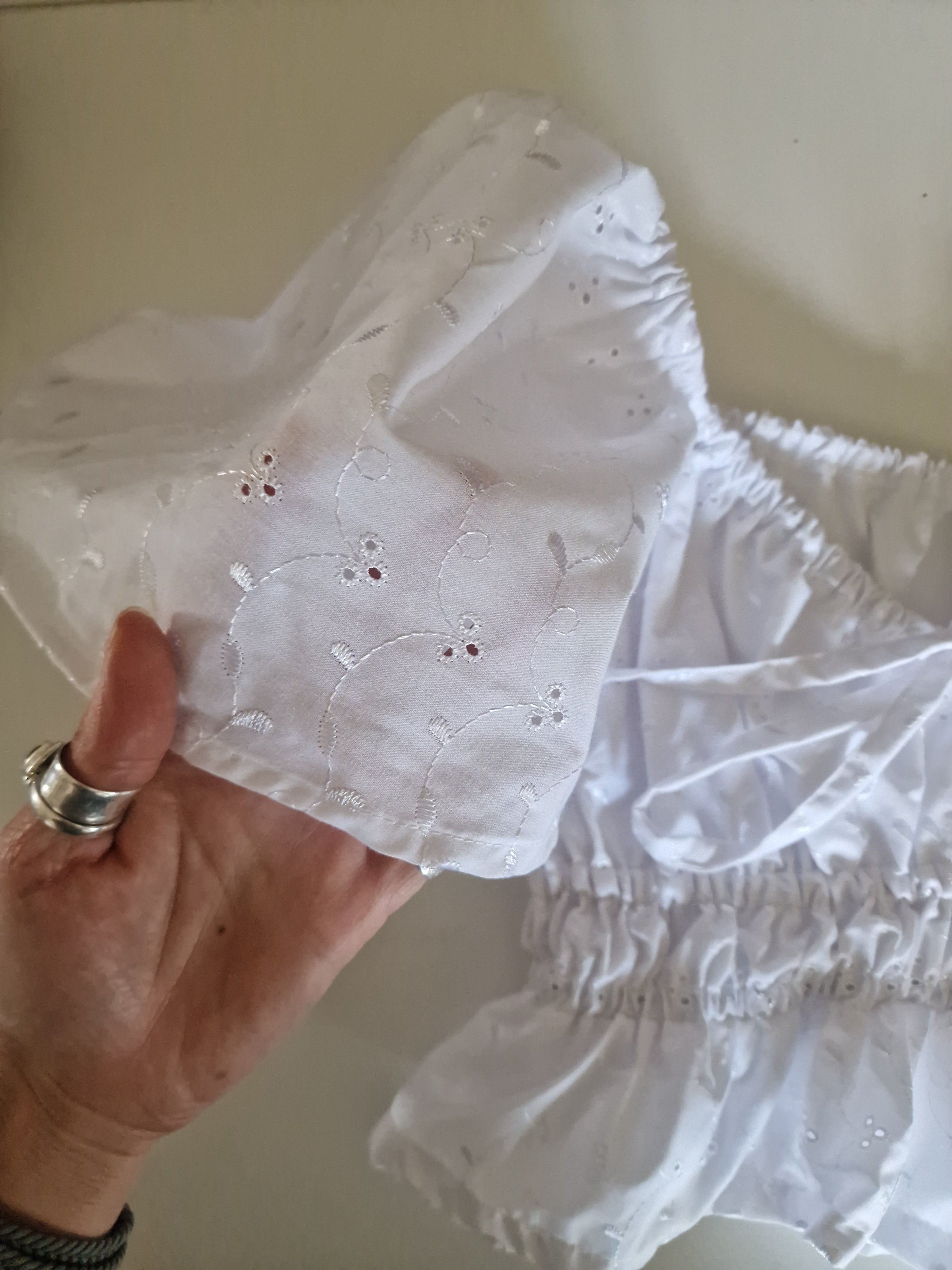 White blouse UK 6-10