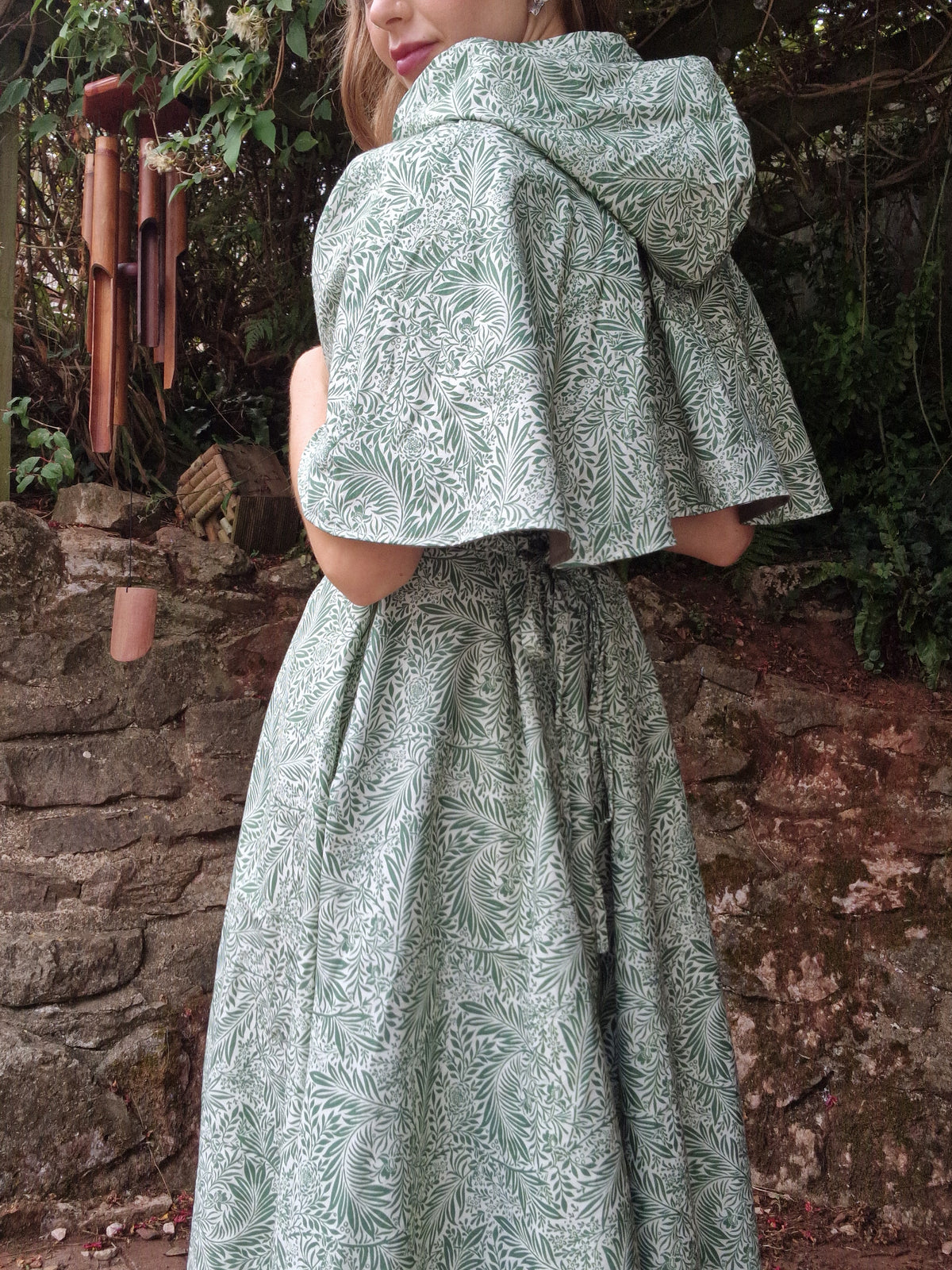 Reversible Capelet