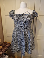 Black swirl milkmaid UK 14