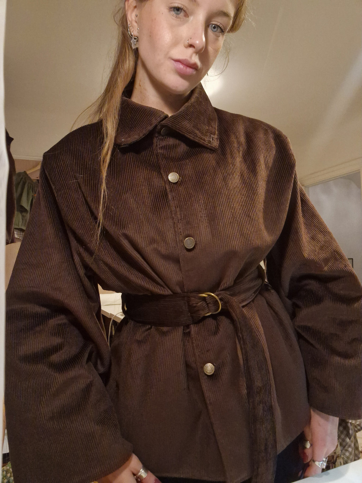 Sway coat