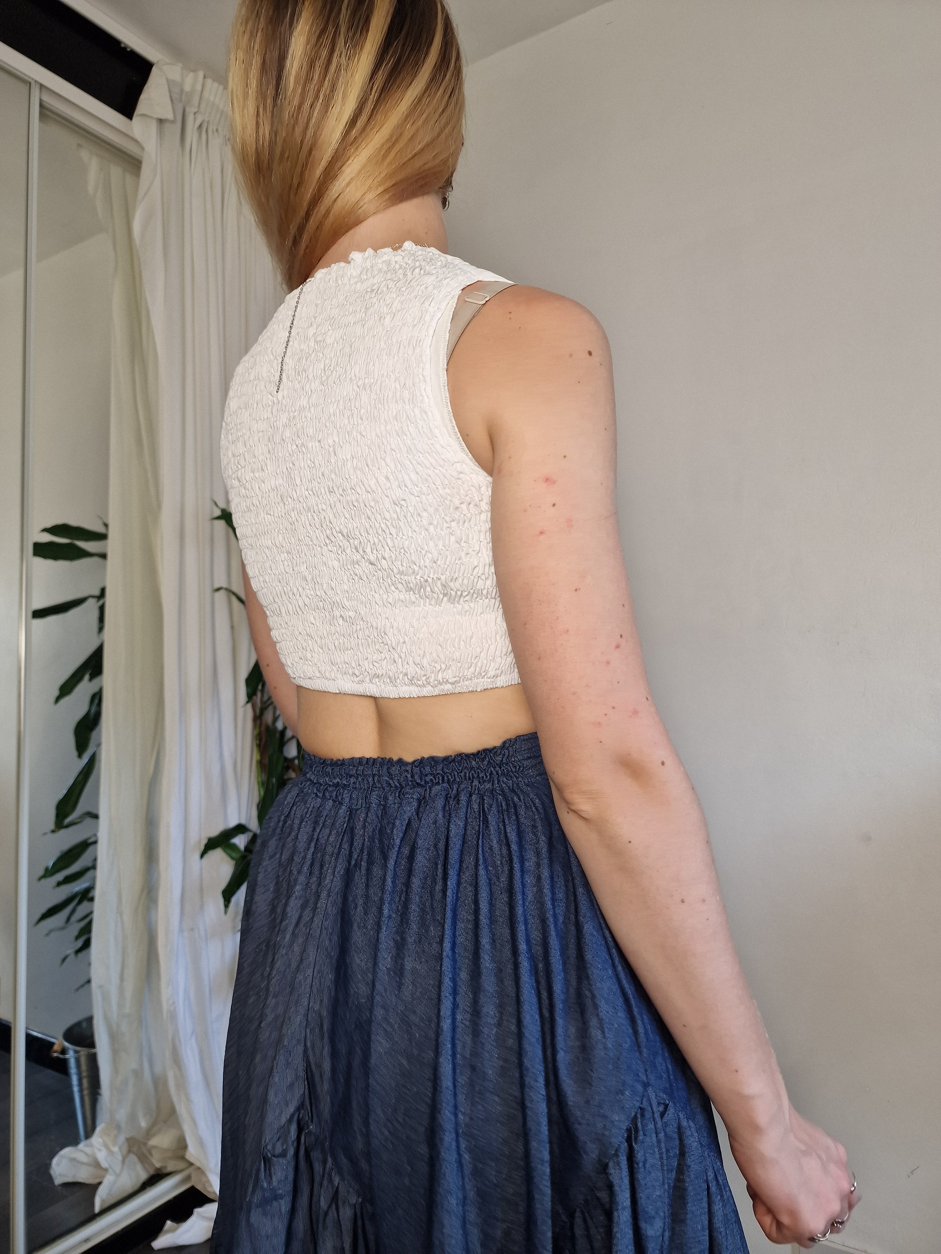 White tank top (sample UK 6/8)