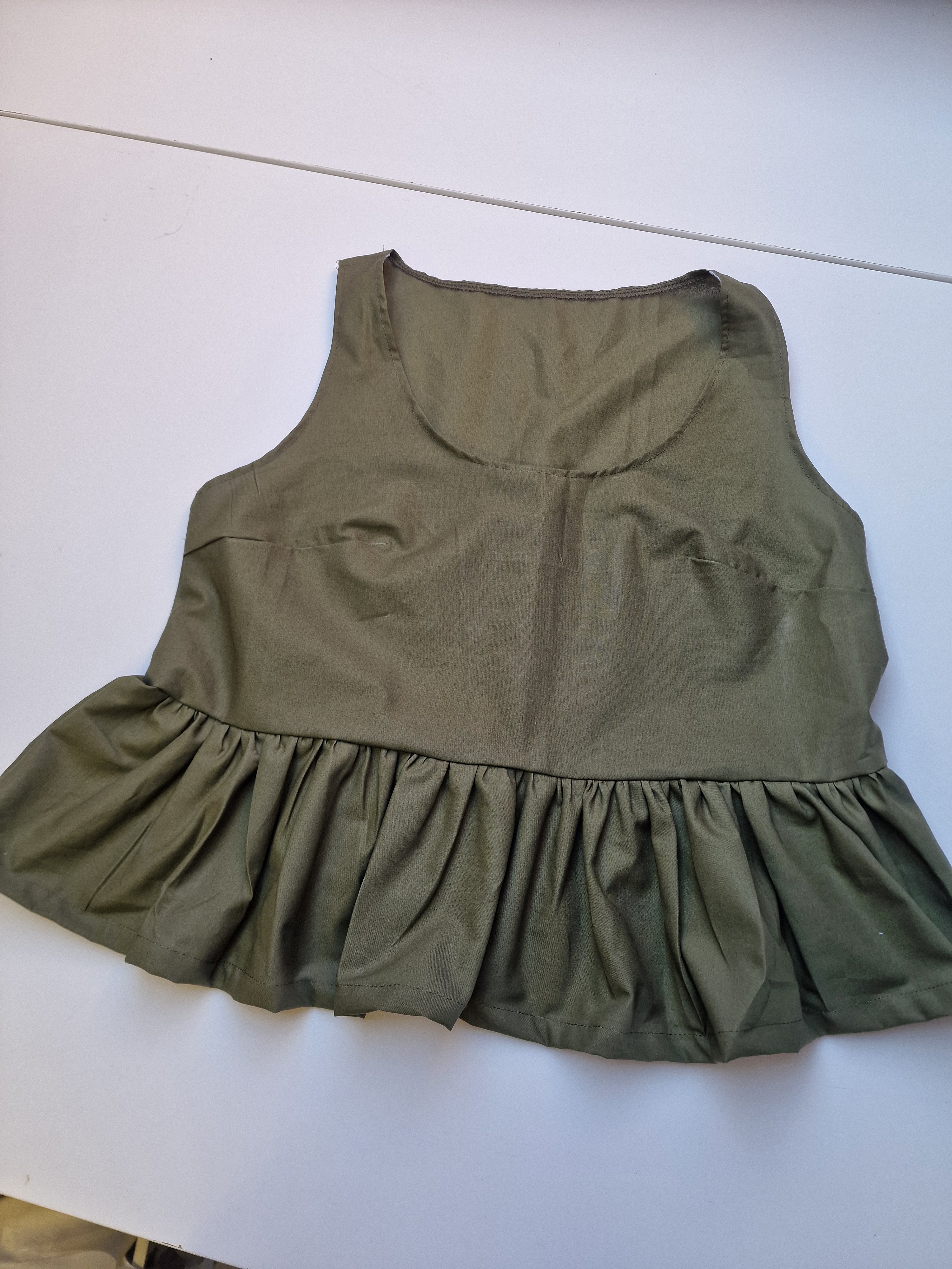 Cami with frill (sample UK 12/14)