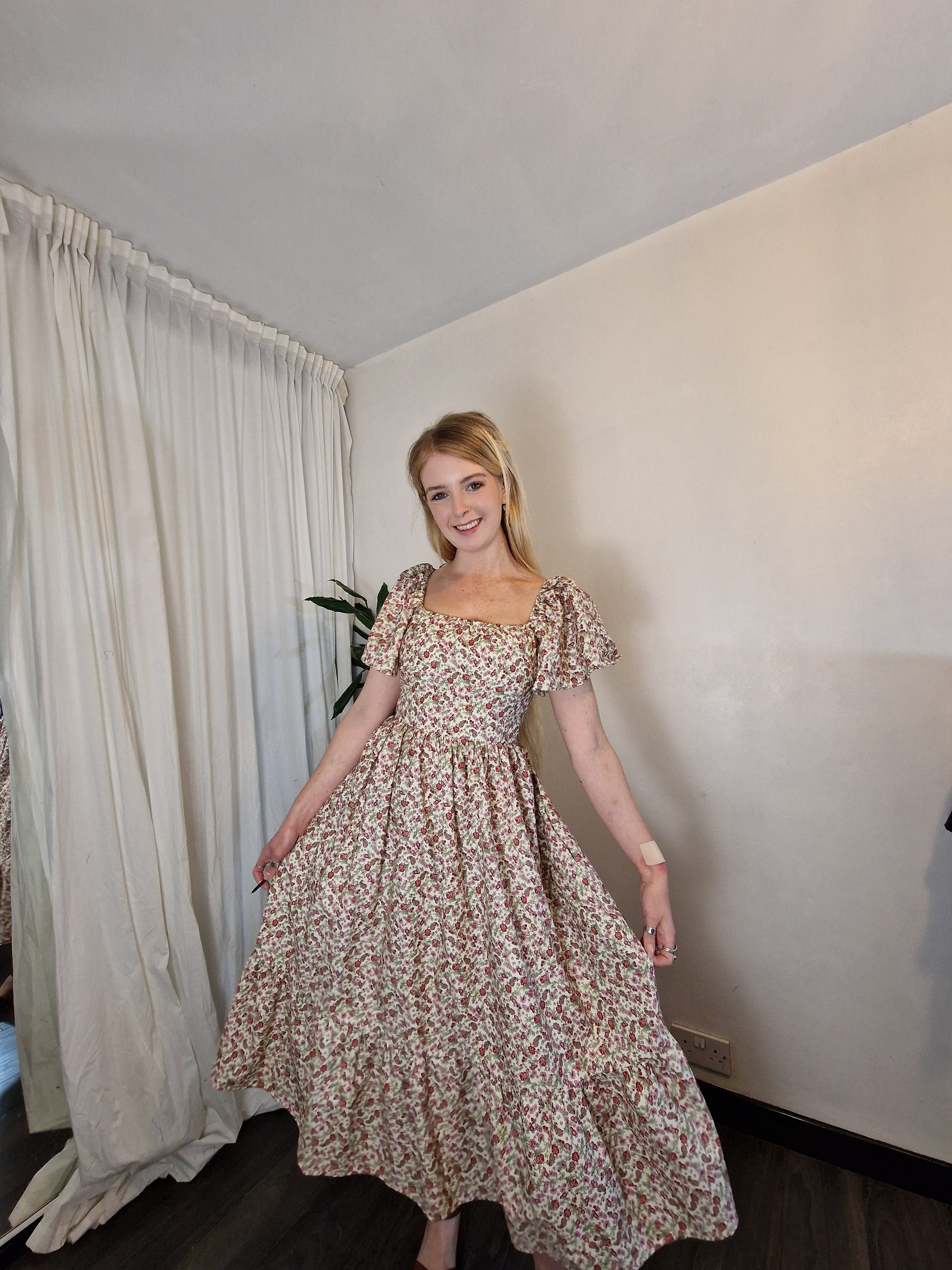 Classic Dress(Customisable)